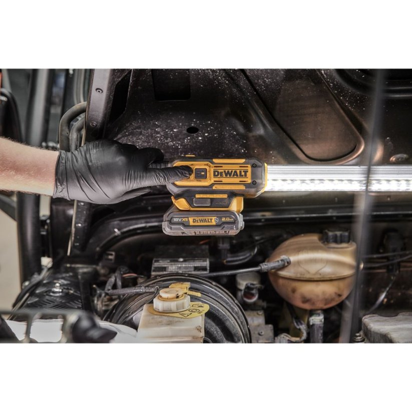 Pracovní světlo na kapotu Dewalt DCL045 12/18V XR - bez Aku