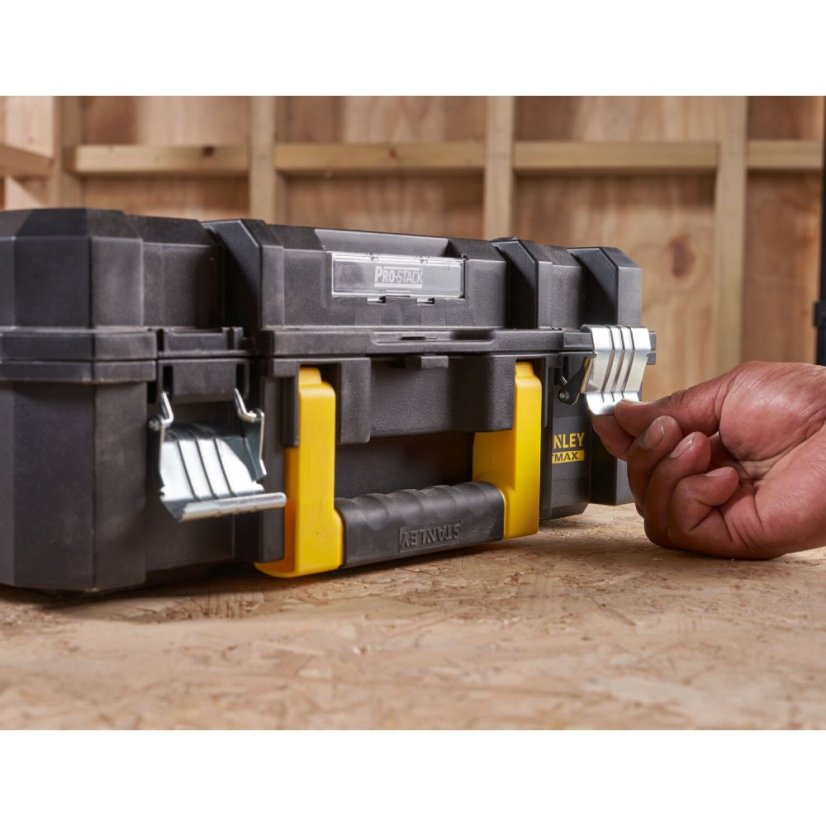 Box na nářadí Stanley FATMAX FMST1-75502 bez pěnové vložky