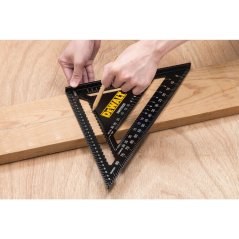 Úhelník pro tesaře 300mm Dewalt DWHT25228-0