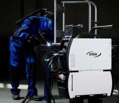 PEGAS 320 AC/DC včetně chladící jednotky a vozíku (rudlu)