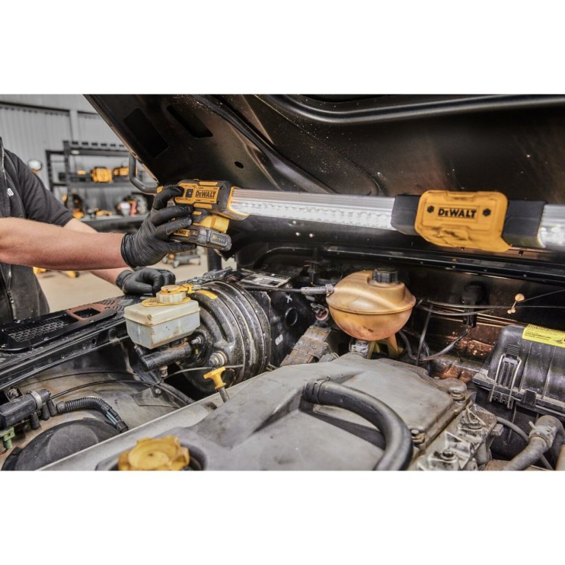 Pracovní světlo na kapotu Dewalt DCL045 12/18V XR - bez Aku