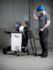 SVAROG 330 HD H2O HSL compact CA