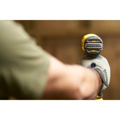 Rázový utahovák Stanley SFMCF810D2K V20 18V 1/4" - 2xAku 2,0Ah, nabíječka, kufr